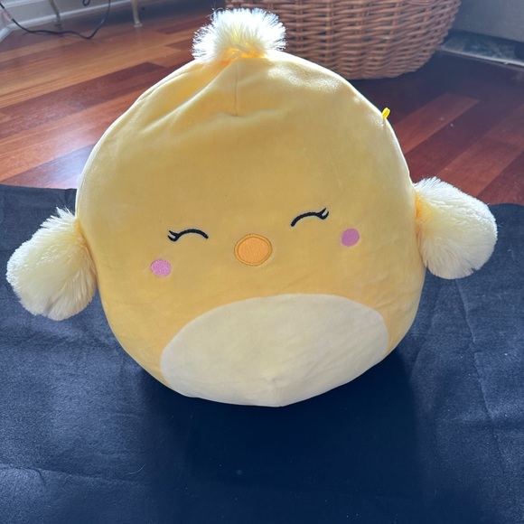 Squishmallows Other - 12 inch chick Squishmallow Aimee the Easter Chick